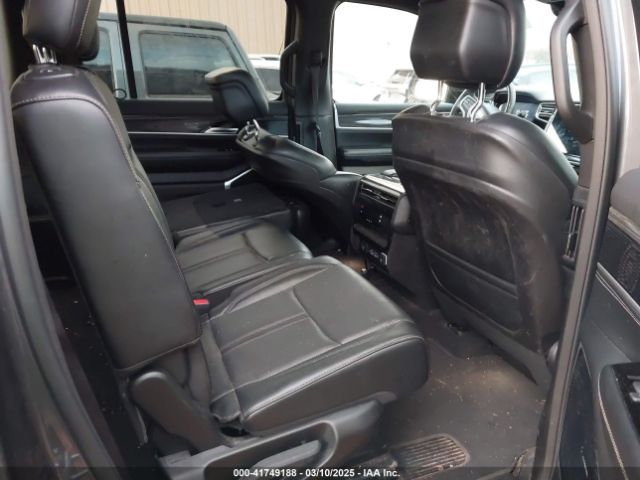 1C4SJVBT6NS142763 Jeep Wagoneer Series Ii 4x4