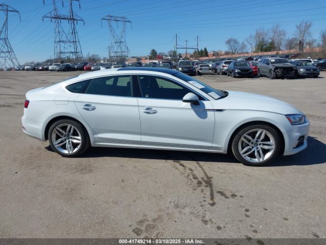 WAUBNCF53KA023202 Audi A5 45 Premium
