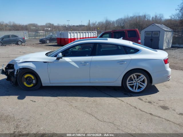 WAUBNCF53KA023202 Audi A5 45 Premium
