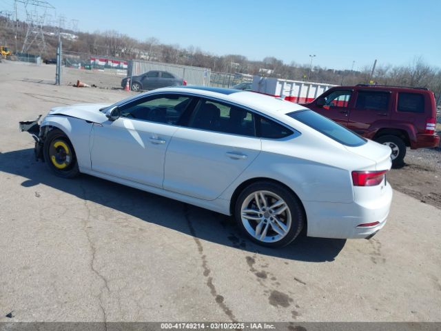 WAUBNCF53KA023202 Audi A5 45 Premium
