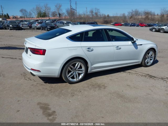 WAUBNCF53KA023202 Audi A5 45 Premium