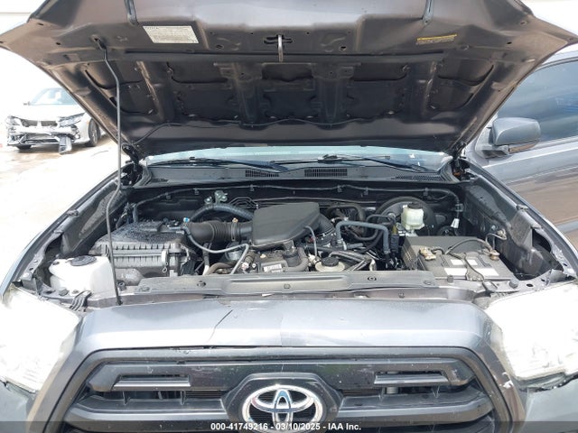 5TFRX5GN5HX089813 Toyota Tacoma Sr