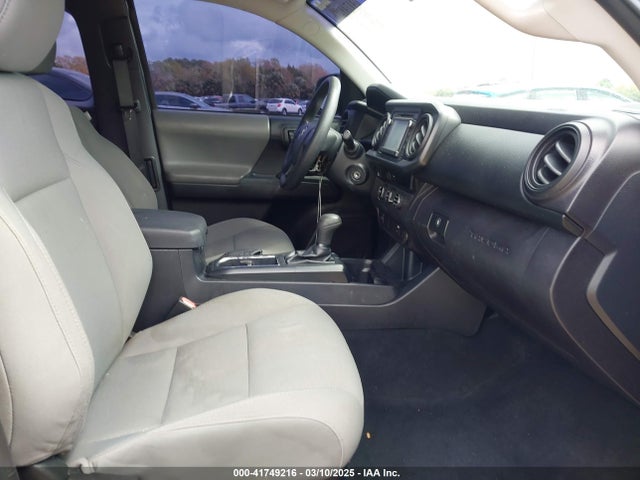 5TFRX5GN5HX089813 Toyota Tacoma Sr