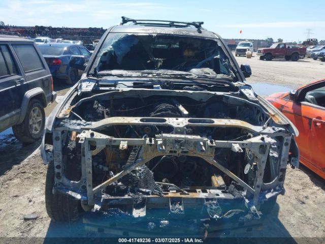 1GNSKCKC5FR302732 Chevrolet Tahoe Ltz