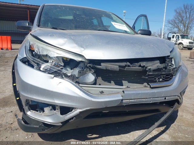 Honda CR-V LX 2015 5J6RM4H39FL027796 Image 6