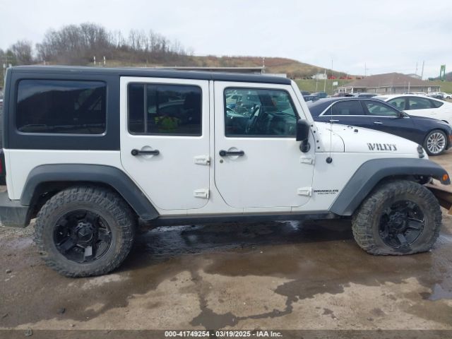1C4BJWDG3GL167963 Jeep Wrangler Unlimited Willys Wheeler