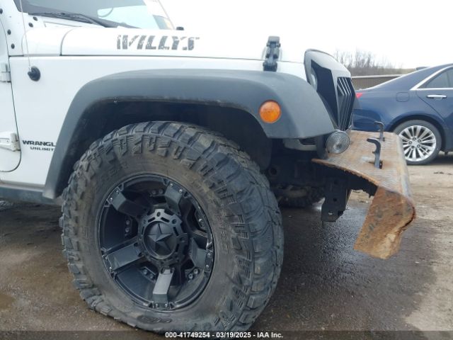 1C4BJWDG3GL167963 Jeep Wrangler Unlimited Willys Wheeler