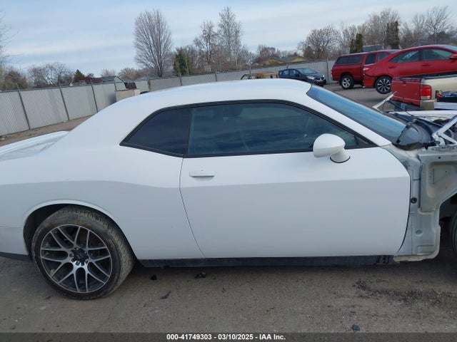 Dodge Challenger 2014 2C3CDYAG2EH123527 Image 13