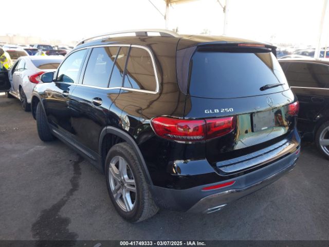 W1N4M4GB6LW033647 Mercedes-Benz GLB 250