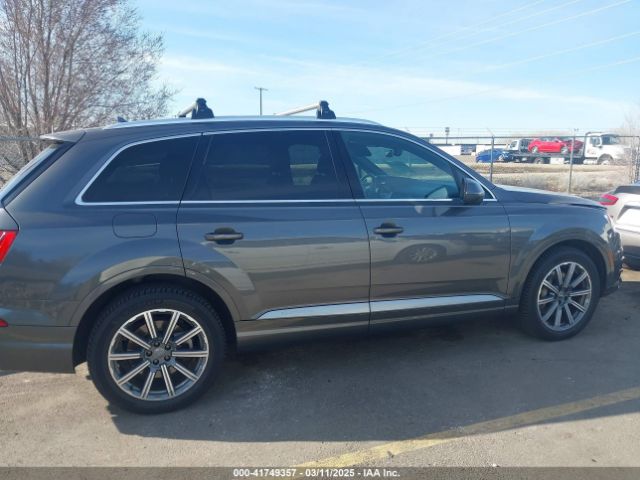 WA1LHAF78JD033266 Audi Q7 2.0t Premium