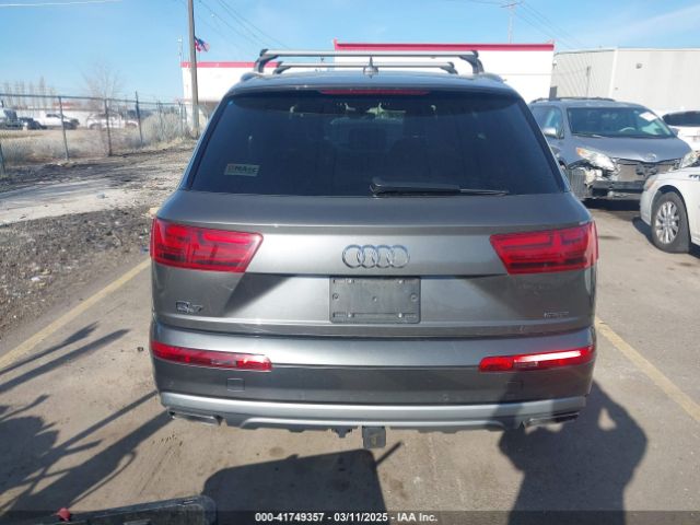 WA1LHAF78JD033266 Audi Q7 2.0t Premium