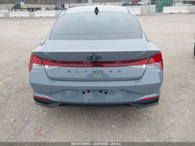 KMHLM4AG2PU444046 Hyundai ELANTRA SEL
