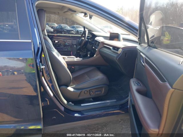 2T2BZMCA2HC129901 Lexus RX 350