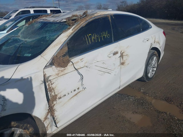 1G1ZD5ST9JF246083 Chevrolet MALIBU LT
