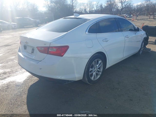 1G1ZD5ST9JF246083 Chevrolet MALIBU LT