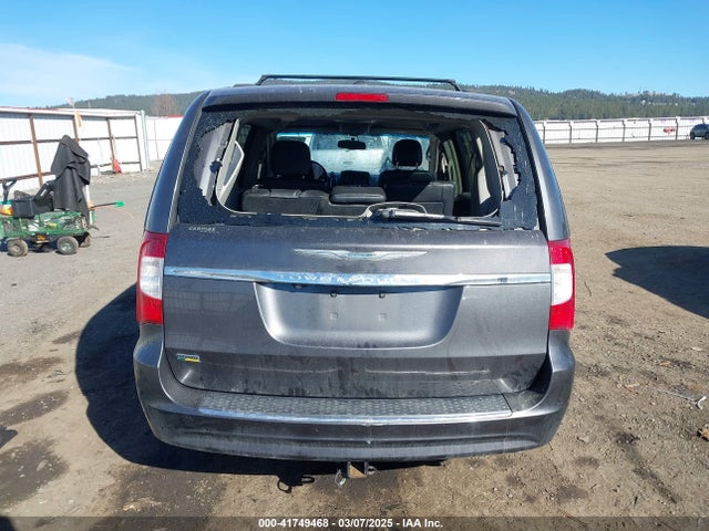 Chrysler Town & Country Touring 2016 2C4RC1BG2GR296475 Image 16