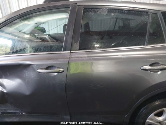 2T3BFREV8FW234357 Toyota RAV4 LE