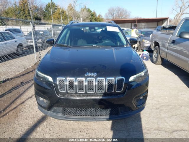 1C4PJLCB9KD358980 Jeep Cherokee Latitude Fwd