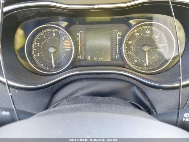 1C4PJLCB9KD358980 Jeep Cherokee Latitude Fwd