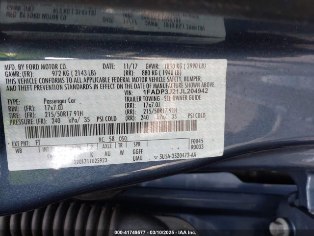 1FADP3J21JL204942 Ford Focus Titanium