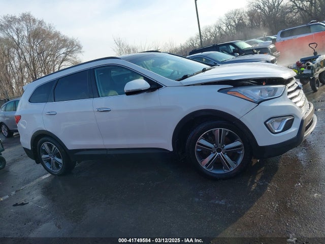 Hyundai Santa Fe Limited 2016 KM8SR4HF2GU133307 Image 13