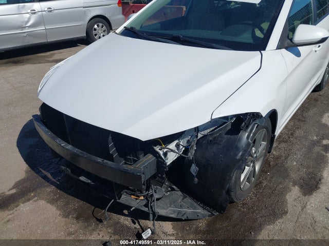 Hyundai ELANTRA SEL 2018 5NPD84LF7JH220113 Image 6