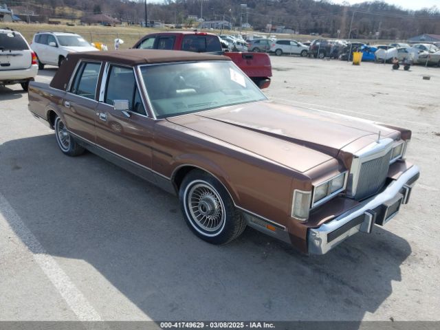 1988 LINCOLN TOWN CAR 1LNBM82F1JY730690