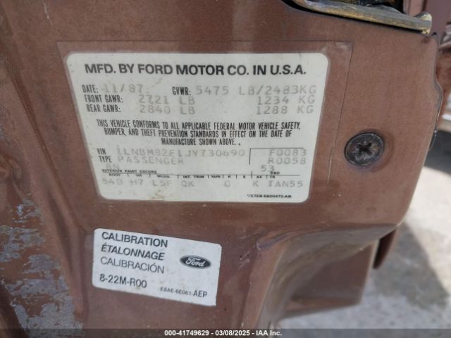 1988 LINCOLN TOWN CAR 1LNBM82F1JY730690 Photo 8