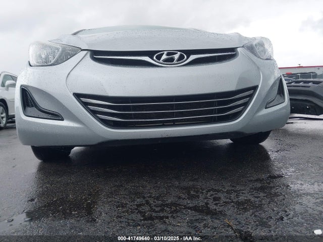 5NPDH4AE4EH525228 Hyundai ELANTRA SE