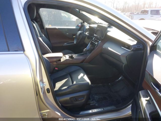 JTEAAAAH7MJ080369 Toyota Venza Xle