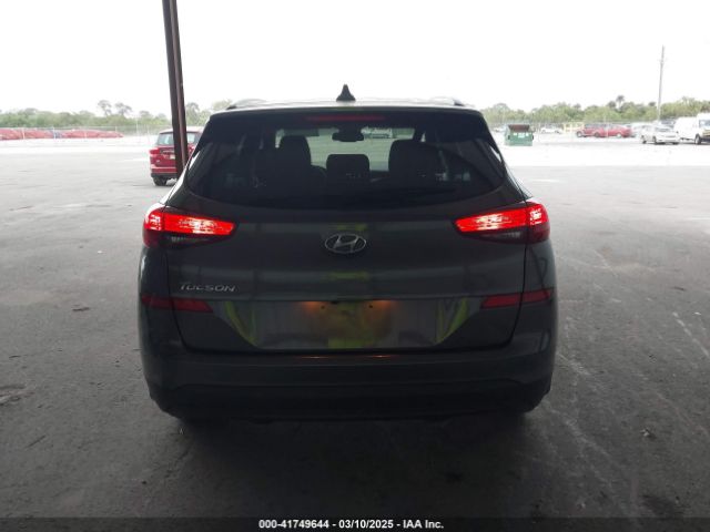 KM8J33A47MU309988 Hyundai Tucson Value