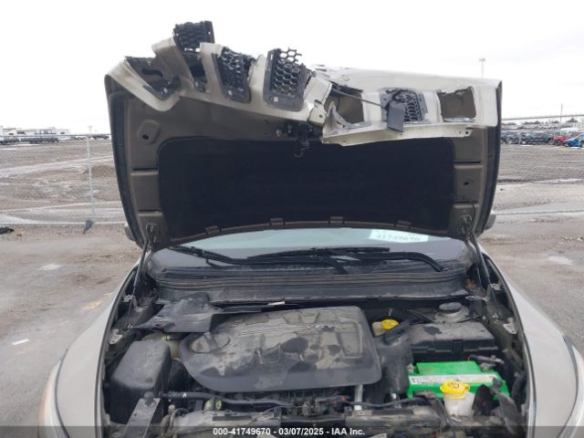 1C4PJMCS1GW356318 Jeep Cherokee Latitude