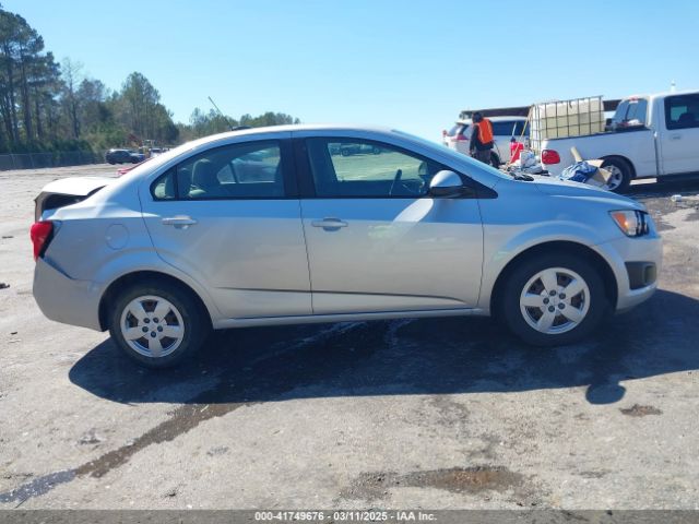 1G1JA5SH5F4148334 Chevrolet Sonic Ls Auto