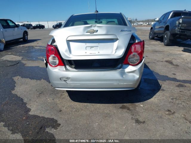 1G1JA5SH5F4148334 Chevrolet Sonic Ls Auto