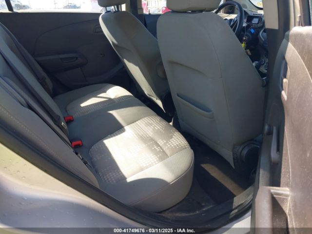 1G1JA5SH5F4148334 Chevrolet Sonic Ls Auto