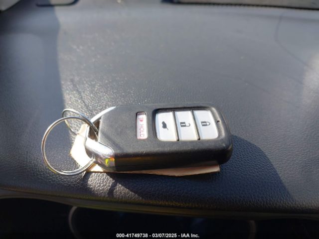 3HGGK5H86KM716757 Honda FIT EX