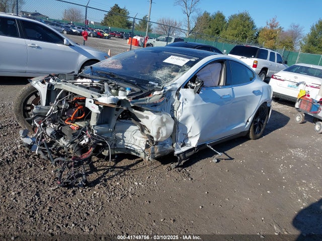 2013 TESLA MODEL S 5YJSA1CN5DFP26317 Photo 1