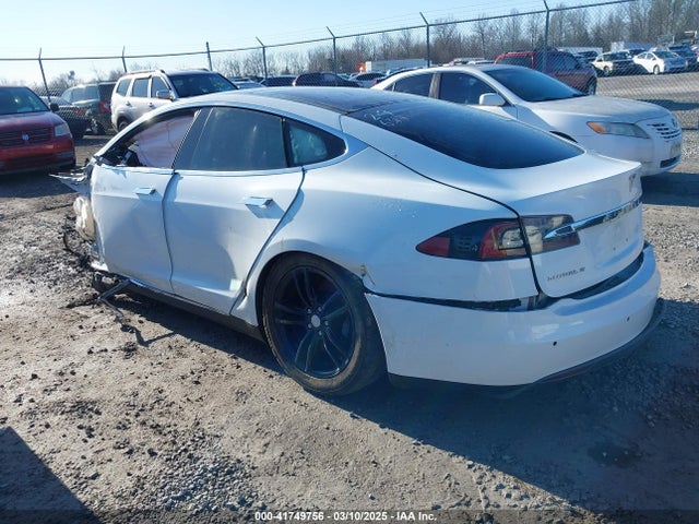 2013 TESLA MODEL S 5YJSA1CN5DFP26317 Photo 2