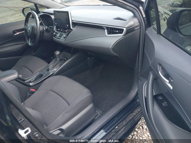 JTNK4RBE1K3047058 Toyota COROLLA SE