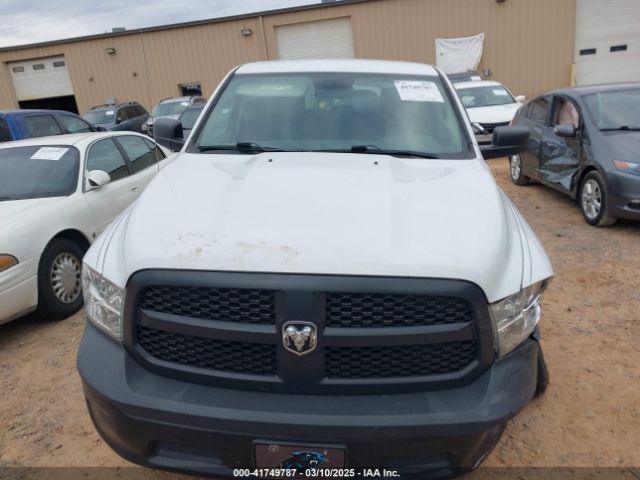 1C6RR7FG8KS655645 RAM 1500 Classic Tradesman  4x4 6'4 Box