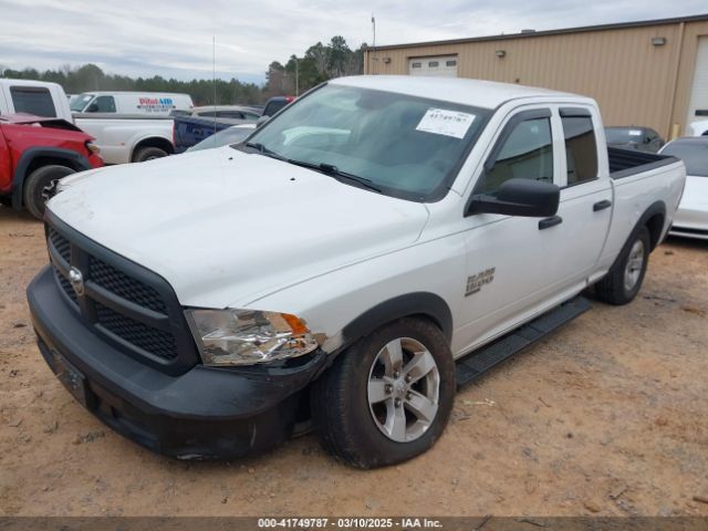 1C6RR7FG8KS655645 RAM 1500 Classic Tradesman  4x4 6'4 Box