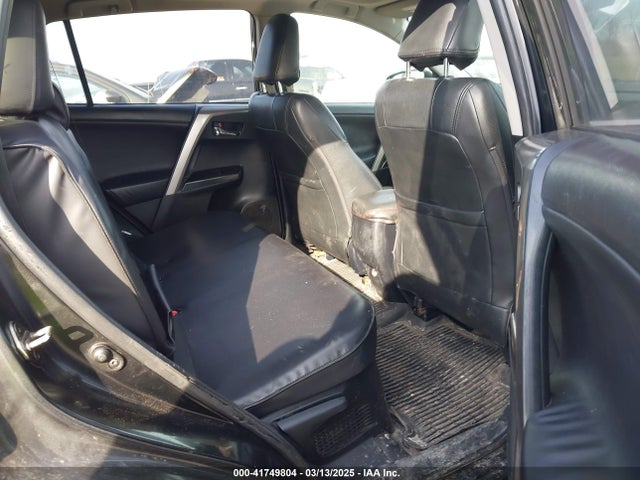 JTMRJREV8HD060092 Toyota Rav4 Hybrid Xle