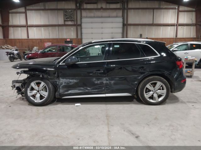 WA1BNAFY0J2237648 Audi Q5 2.0t Premium/2.0t Tech Premium