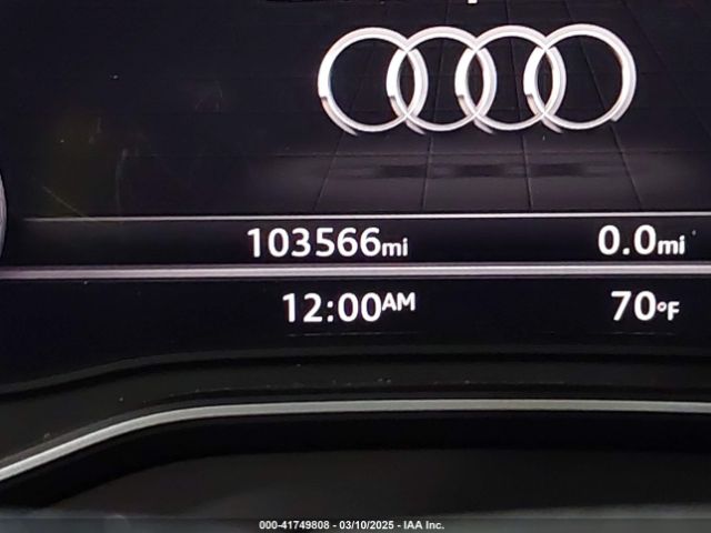 WA1BNAFY0J2237648 Audi Q5 2.0t Premium/2.0t Tech Premium