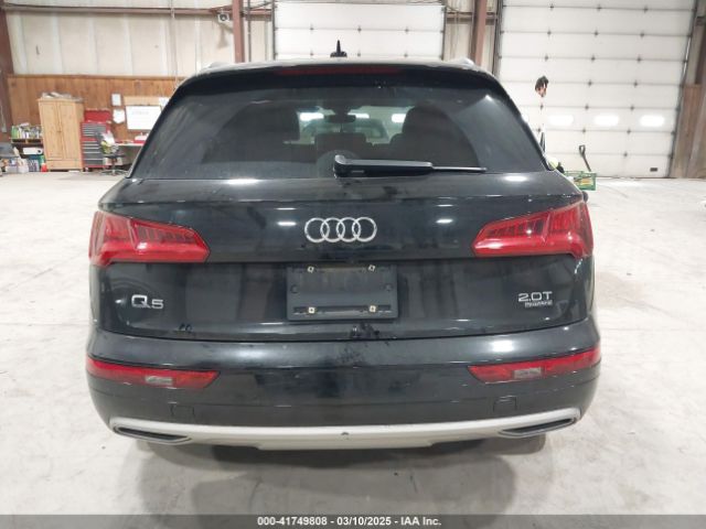 WA1BNAFY0J2237648 Audi Q5 2.0t Premium/2.0t Tech Premium