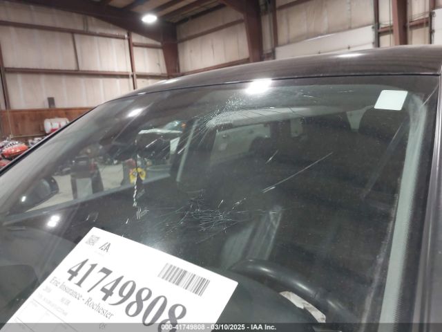 WA1BNAFY0J2237648 Audi Q5 2.0t Premium/2.0t Tech Premium