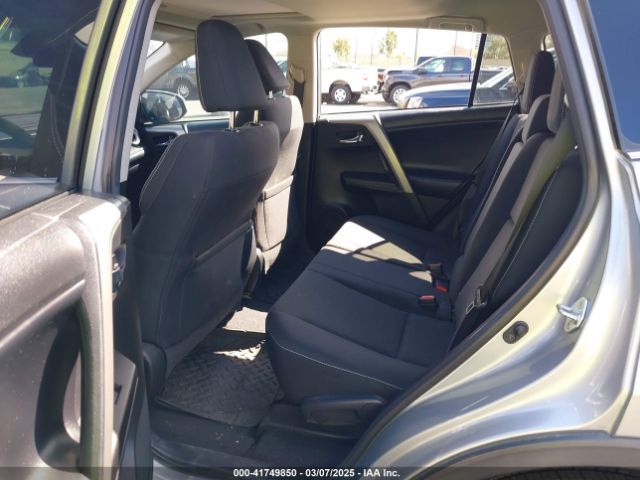 2T3RFREV5JW783814 Toyota Rav4 Xle