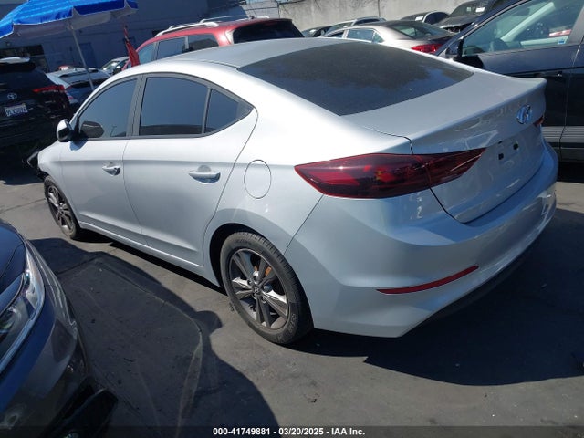 KMHD74LF2JU609343 Hyundai ELANTRA SE
