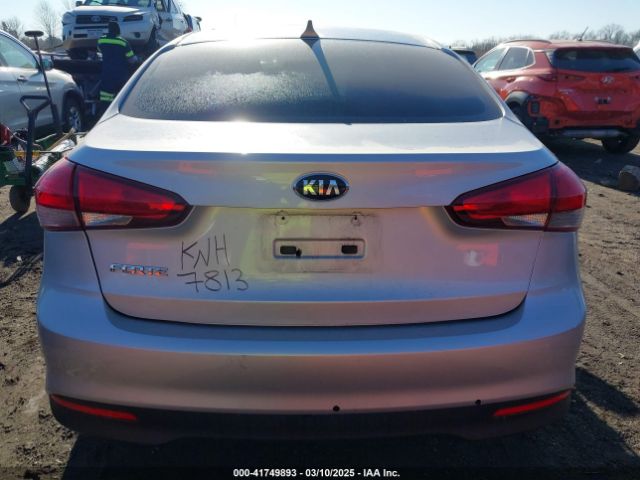 3KPFK4A70JE209884 KIA FORTE LX