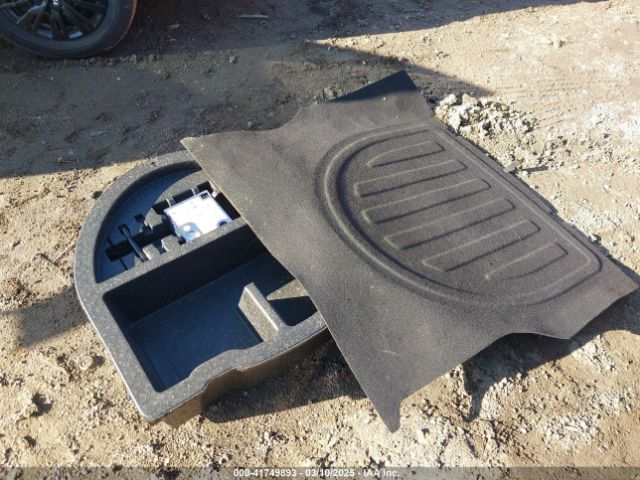 3KPFK4A70JE209884 KIA FORTE LX